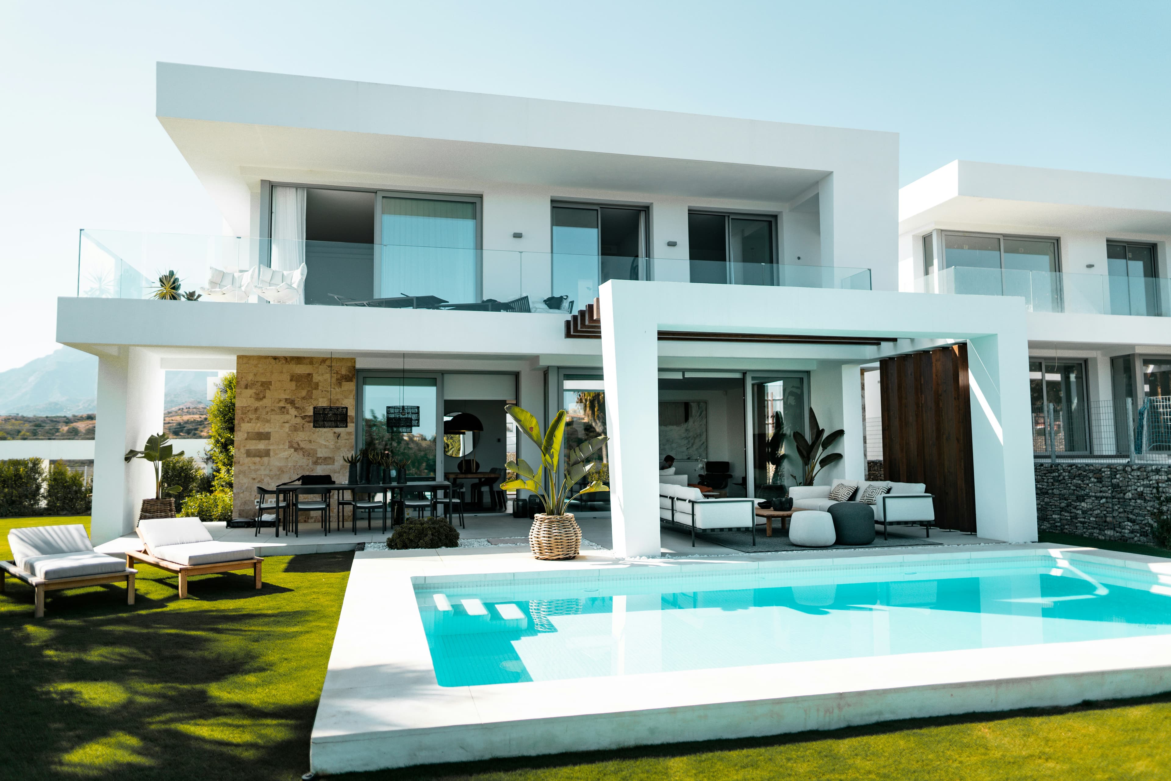 Modern appartement aan het water